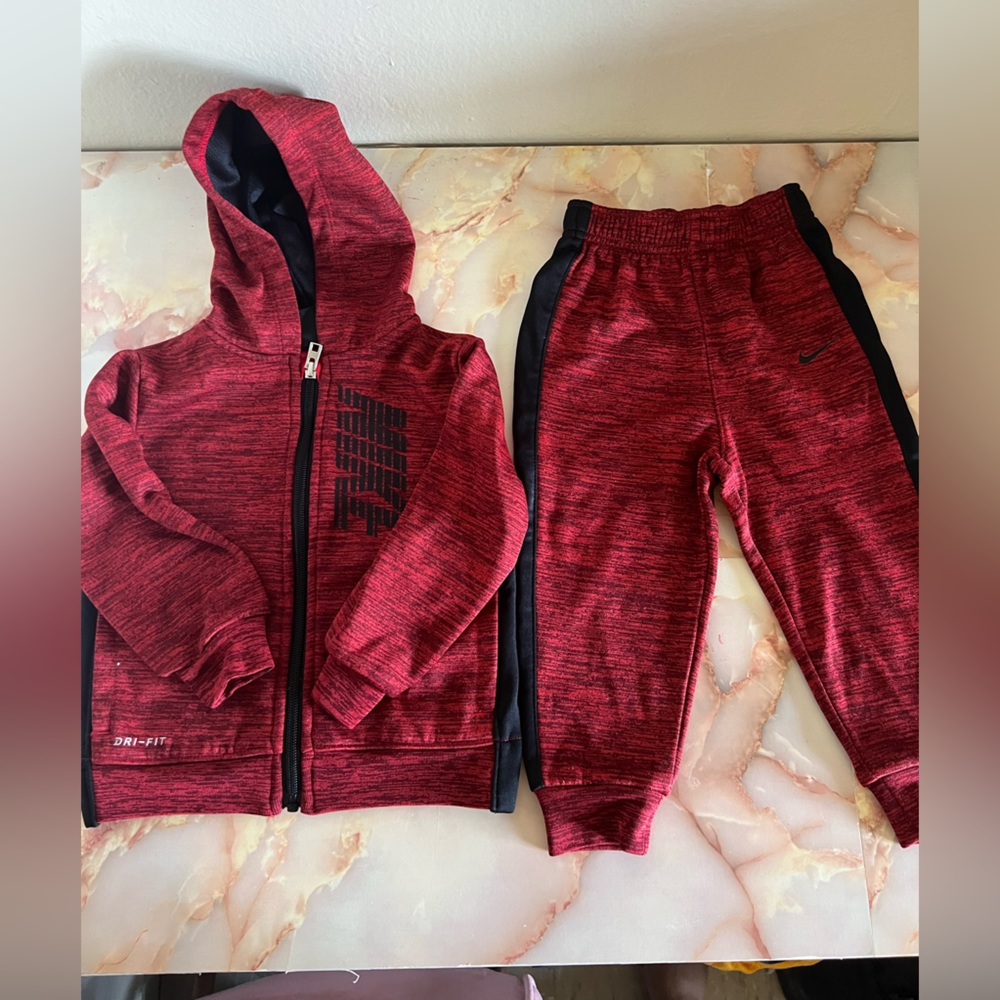 Nike 24 Month jogger set- Red/Black